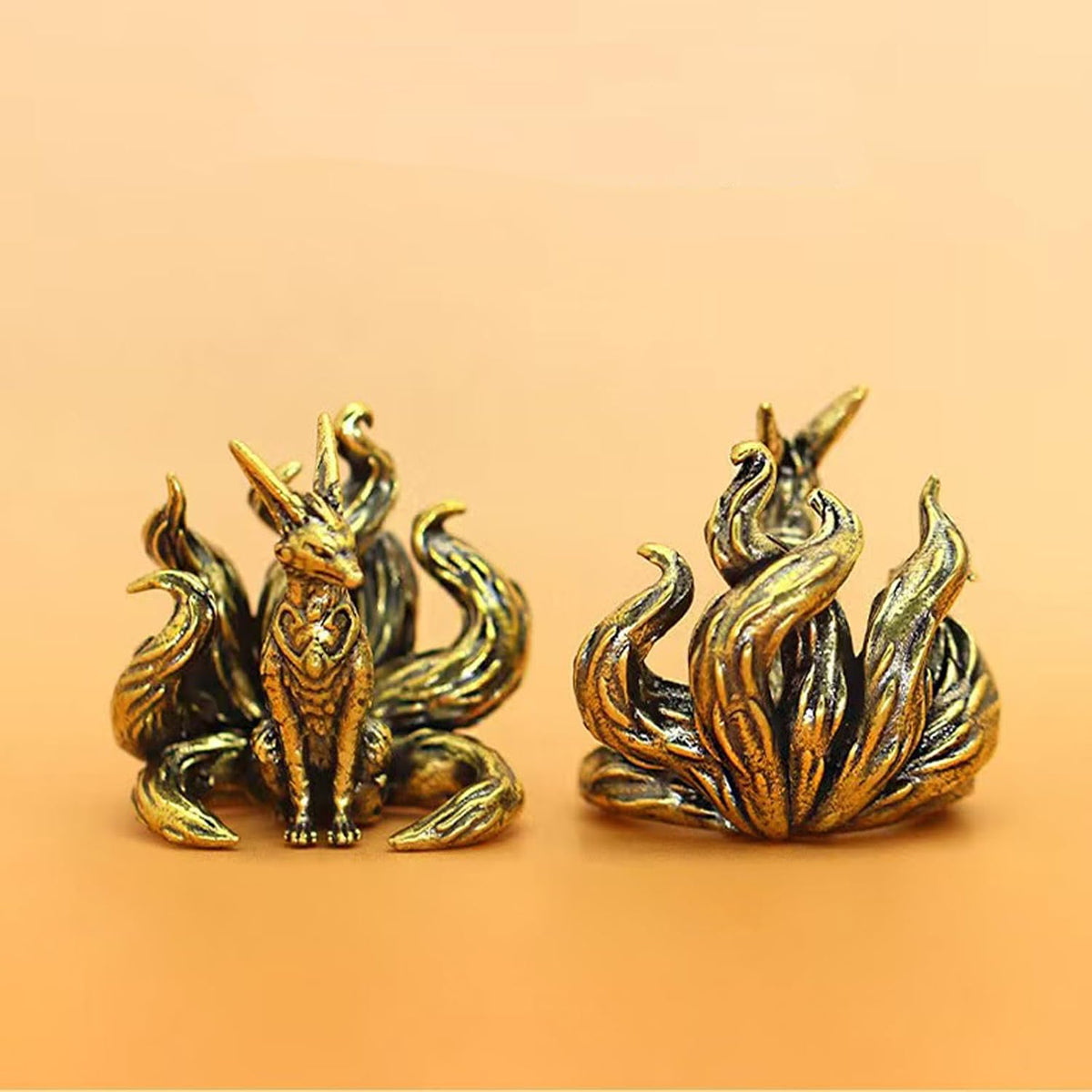 FormaHaven Brass Decorative Sculpture – Elegant Desktop Ornament